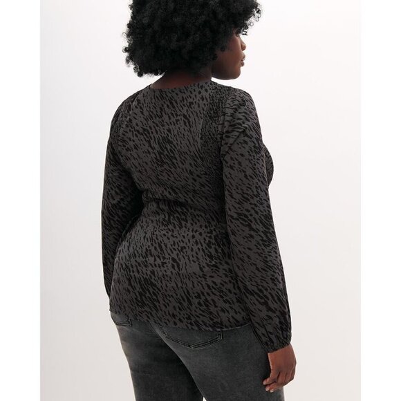 Womens Plus 2X Fit and Flare Blouse Smocked Side Gray Thunderstorm Printed - Picture 4 of 11